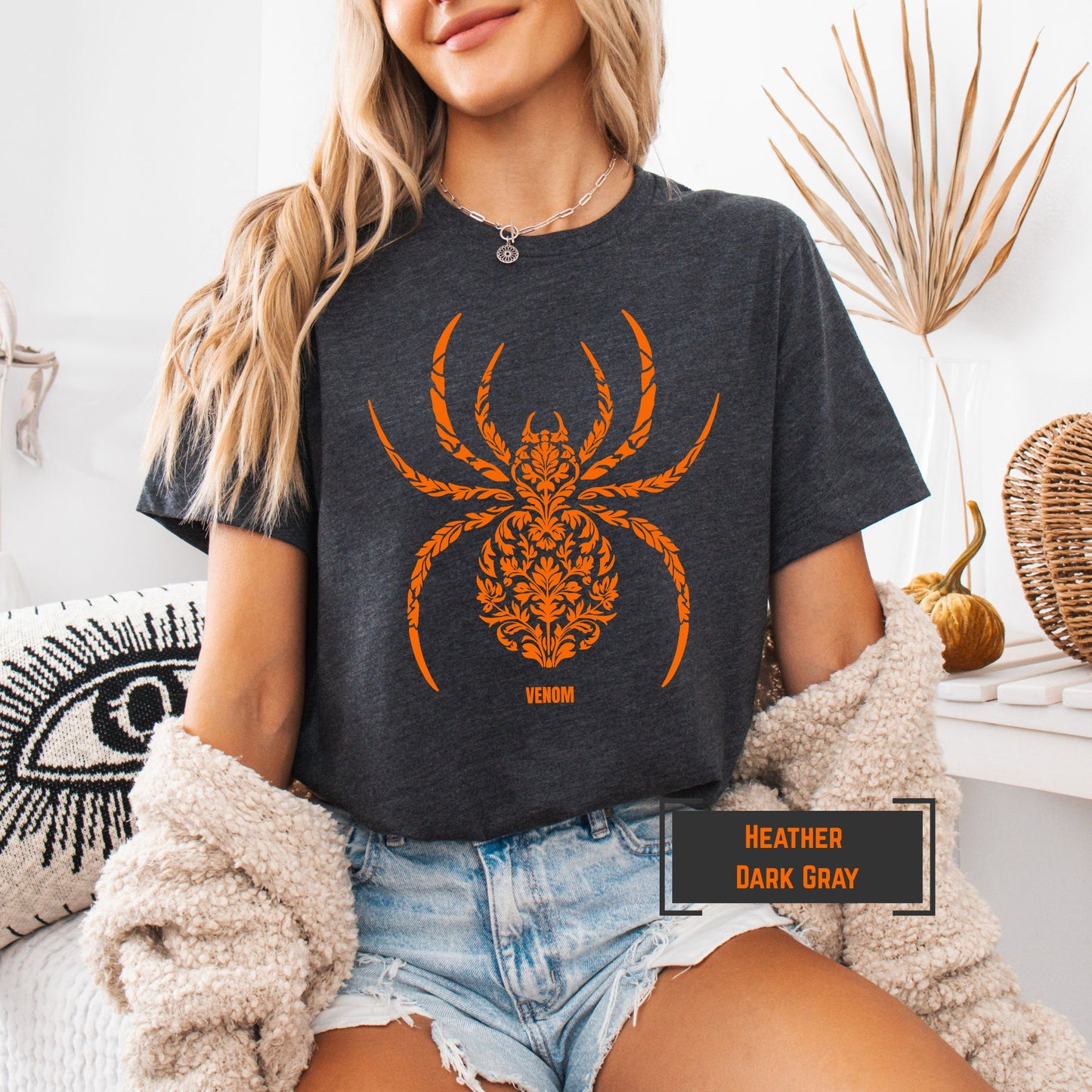 Venom Spider Graphic Tee – Gothic Halloween Shirt, Hand Drawn Oversized Grunge T-Shirt