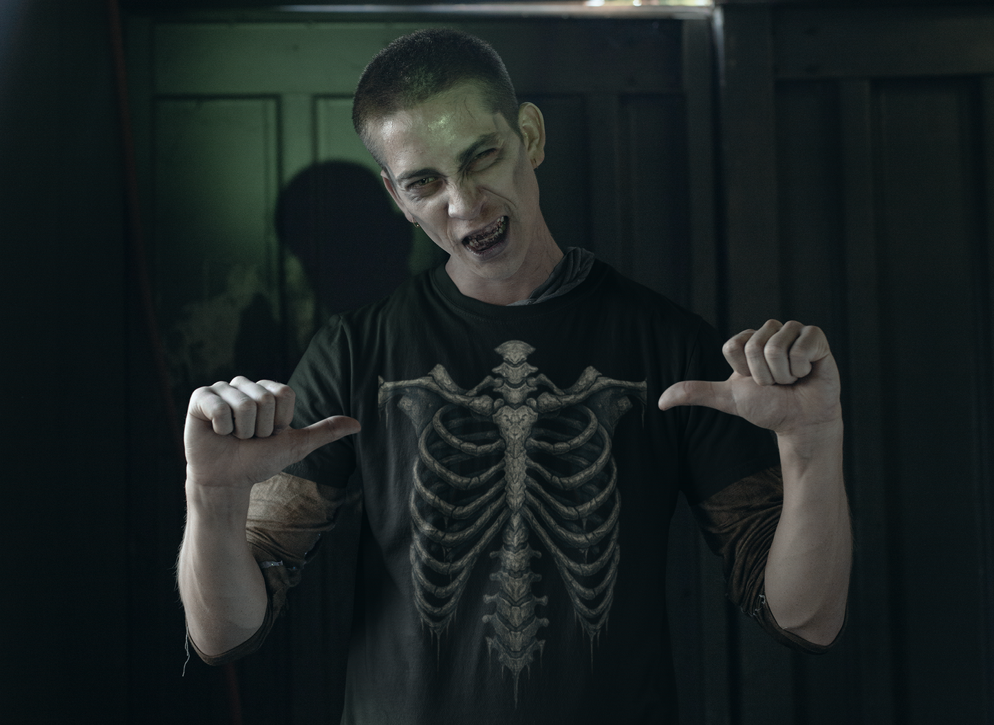 Skeleton Rib Cage Graphic Tee – Gothic Grunge Vintage T-Shirt | Halloween Horror Shirt | Unisex Y2K Streetwear