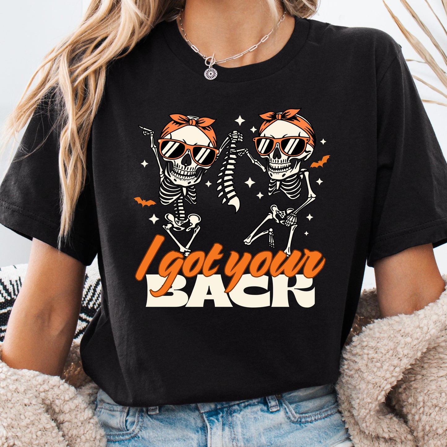I Got Your Back Skeleton Shirt – Funny Retro Halloween Graphic Tee – Bella+Canvas Soft Spooky Season T-Shirt