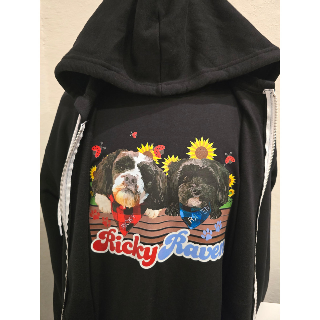 {{ product.title }} – Custom Product by ShirtInACup