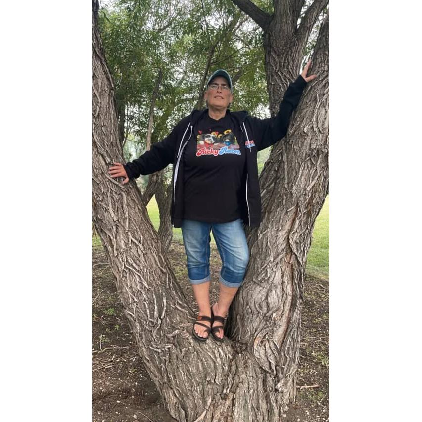 {{ product.title }} – Custom Product by ShirtInACup